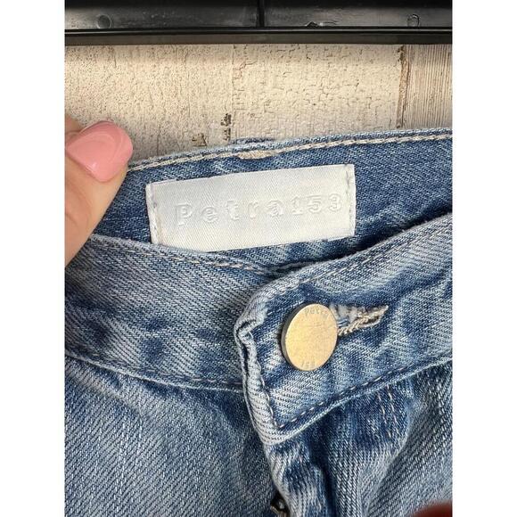 Petra153 STYLE# P214MXH-LI Distressed Ripped Jeans Button Fly Size 9/28 - Picture 7 of 16